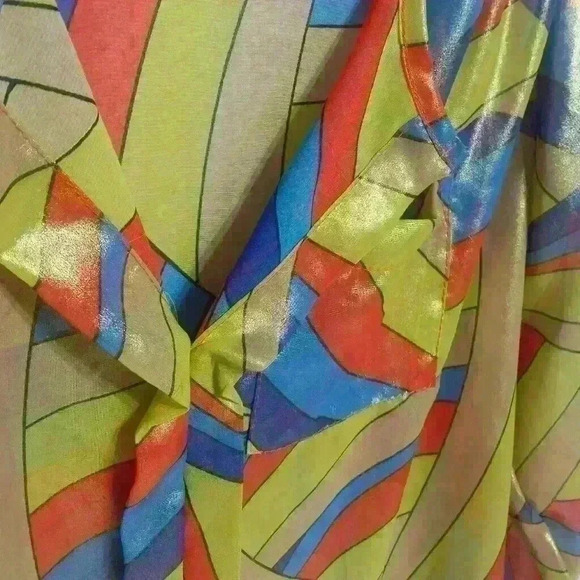 Colorful abstract art to wear design shimmery top - Picture 4 of 5